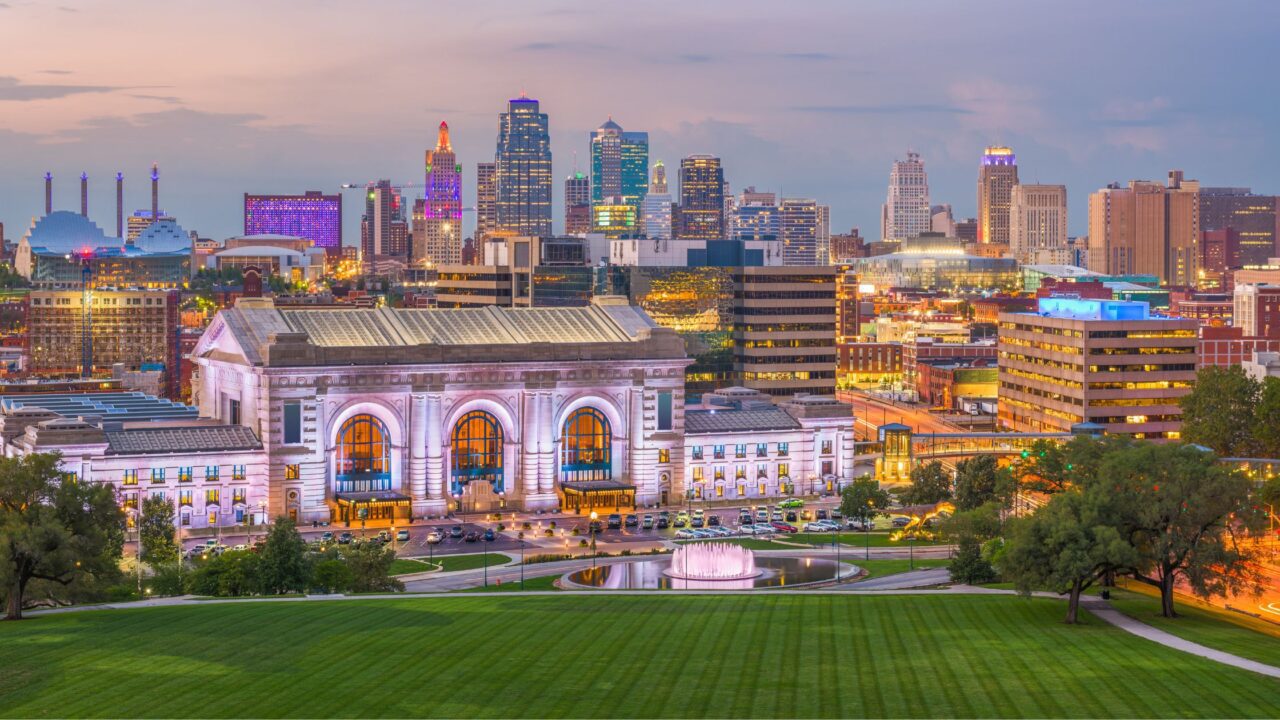 the skyline of Kansas City
